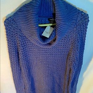 Women’s NWTS Rue 21 Acrylic Sweater, Small